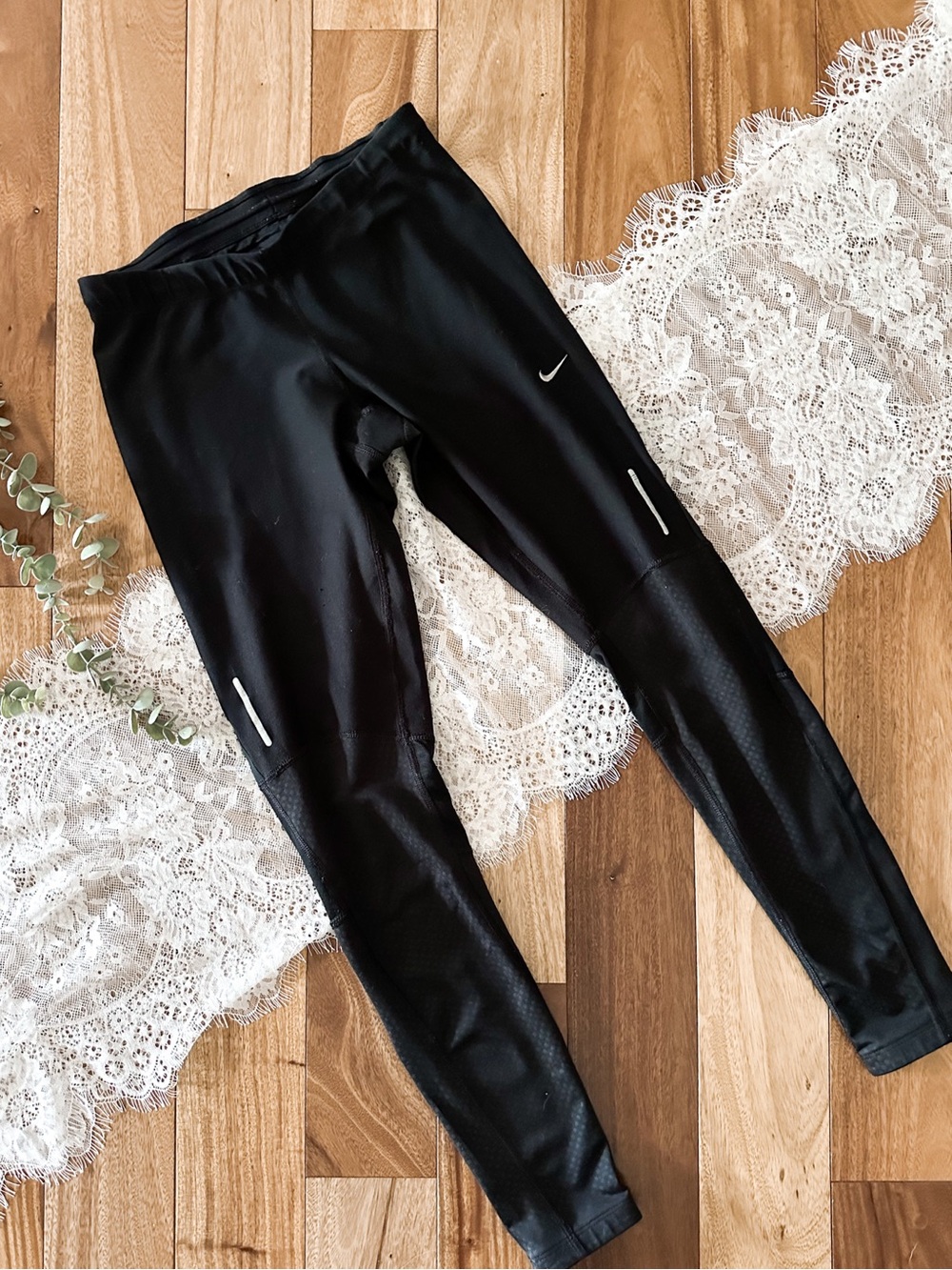 Nike Black Reflective Accent Women's Leggings